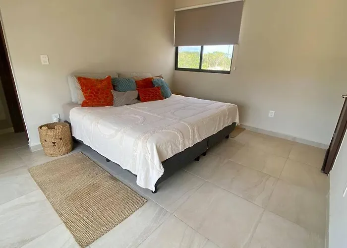 Casa de férias Big New House In Selvanova Coto 9 *