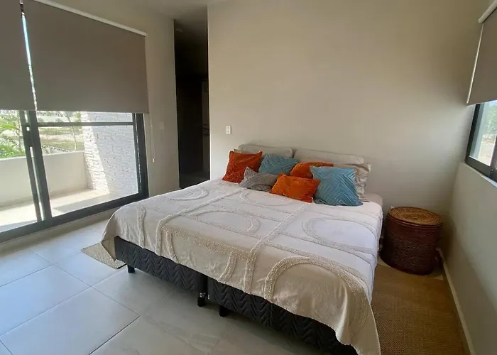 Big New House In Selvanova Coto 9 Casa de férias Playa del Carmen